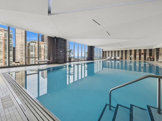 Building Photo - 363 E Wacker Dr