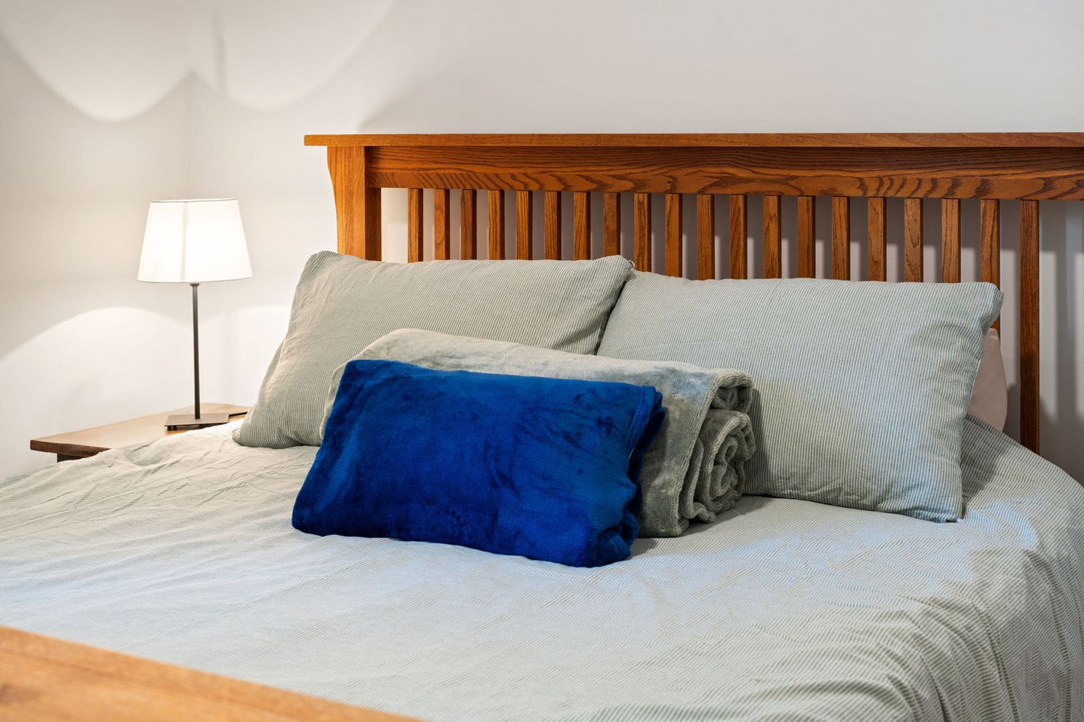 Building Photo - 6229 N Wayne Ave