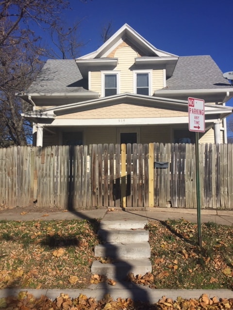 Primary Photo - 514 SW 15th St