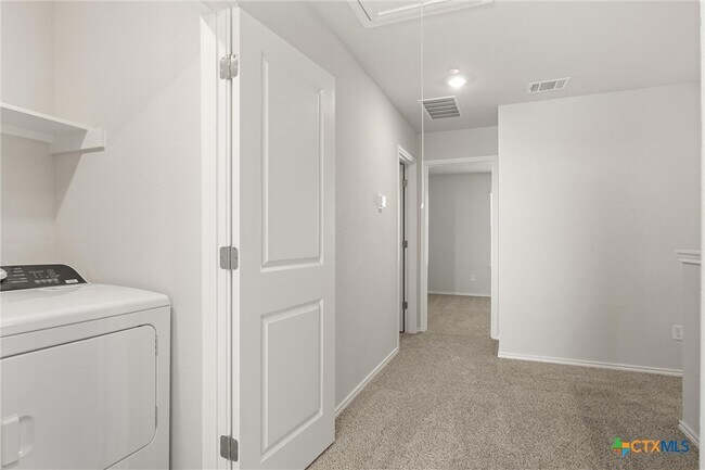 Building Photo - 12811 Village Spun Plz