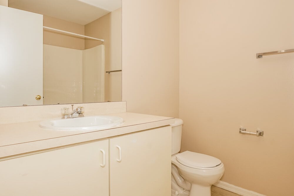 Building Photo - 331 Placid Lake Dr