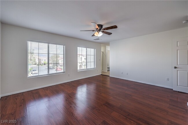 Building Photo - 10057 Bonterra Ave