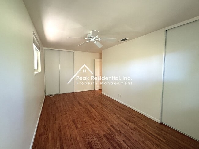 Building Photo - 4301 Cottage Way
