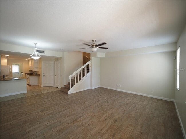 Building Photo - 1533 Napoli Dr E