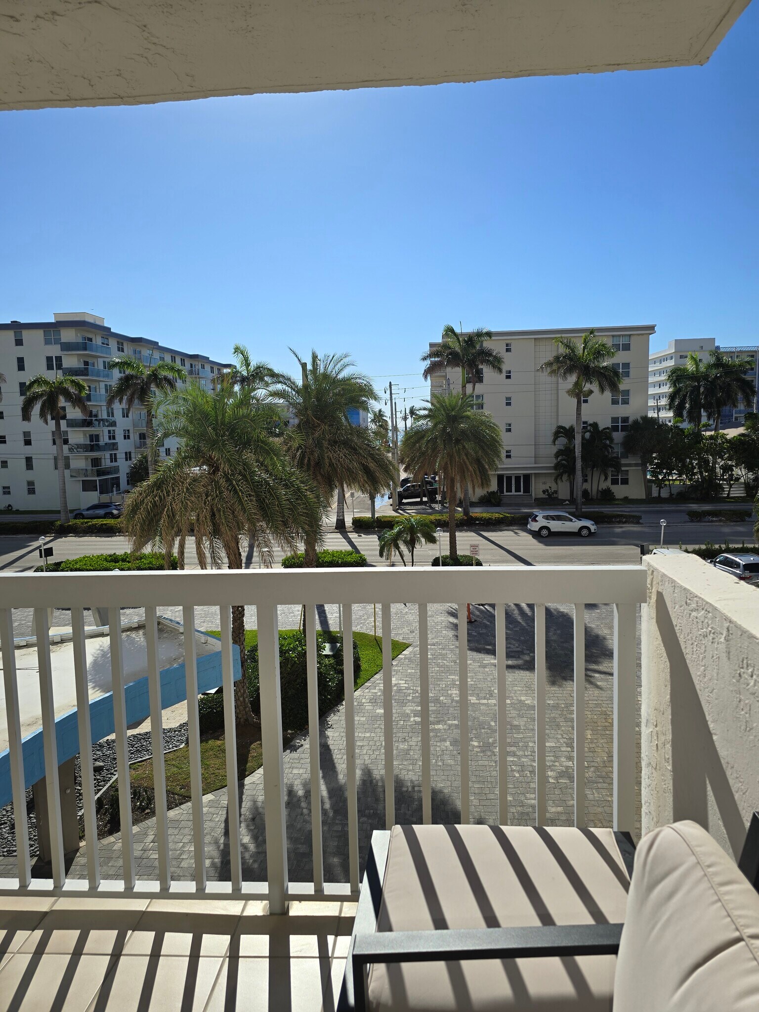 Building Photo - 1500 S Ocean Dr