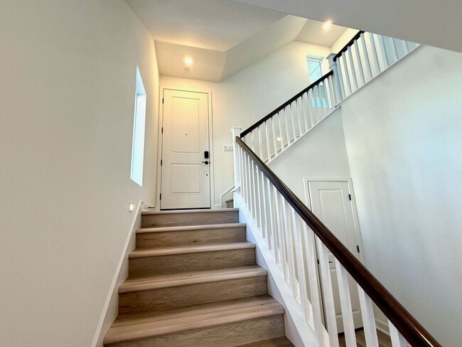 Building Photo - Amazing new home in San Marcos' best new d...