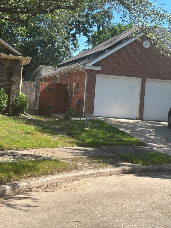 Building Photo - 21102 Rushing Creek Ln