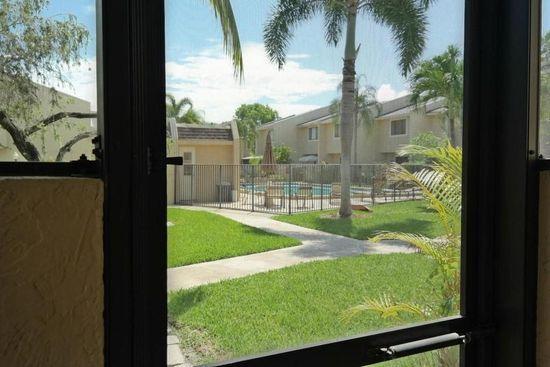 Building Photo - 139 Sparrow Dr