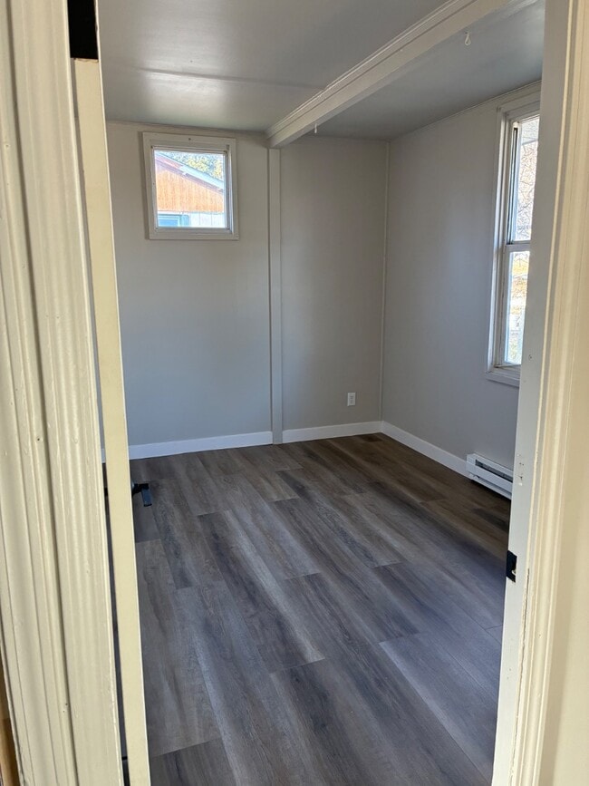 Building Photo - 2021 18th St