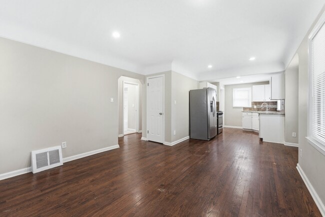 Building Photo - 4669 17th St