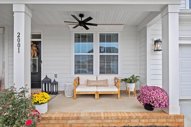 Building Photo - Gorgeous Upscale 5Br/3.5Bth Executive Home in Millbridge Waxhaw