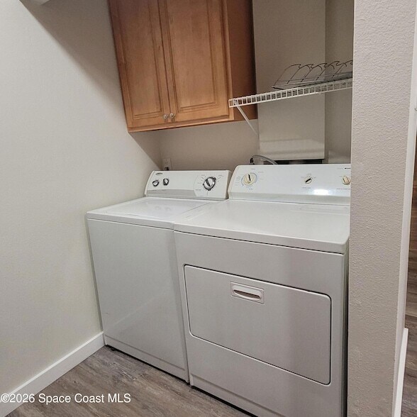 Building Photo - 1460 Sheafe Ave NE