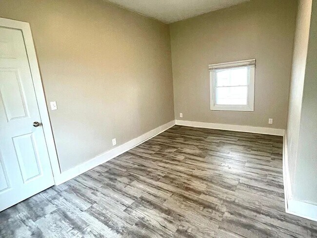 Building Photo - 2912 Mason St