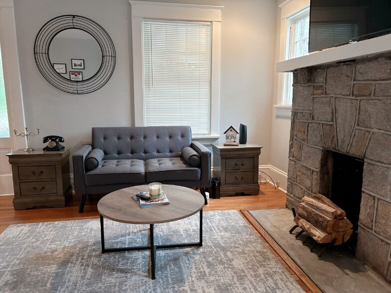 Building Photo - 314 Martin Luther King Jr Blvd