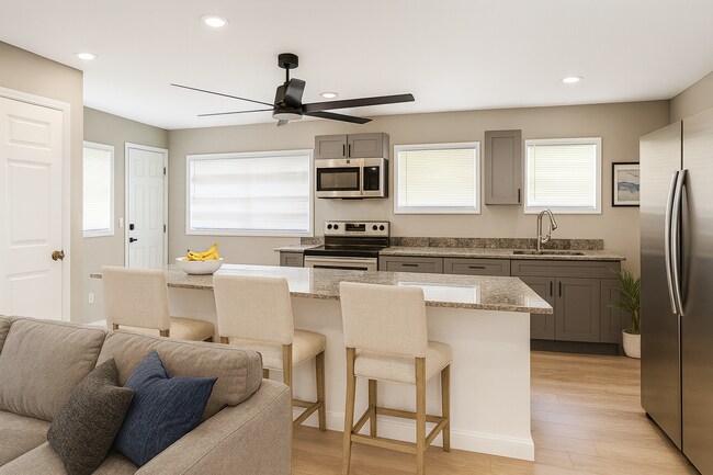 Building Photo - NEWLY RENOVATED 3 BEDROOM, 2 BATH HOME – ALL UTILITIES INCLUDED & NO HOA!