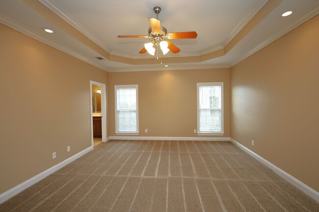 Building Photo - 4530 Kiowa Ln