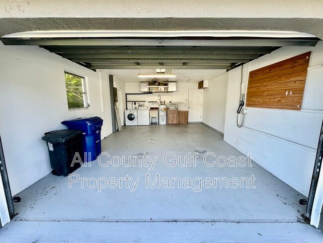 Building Photo - 187 Clemson Rd