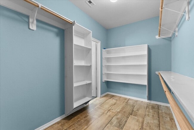 Building Photo - 8306 Hampton Bay Drive