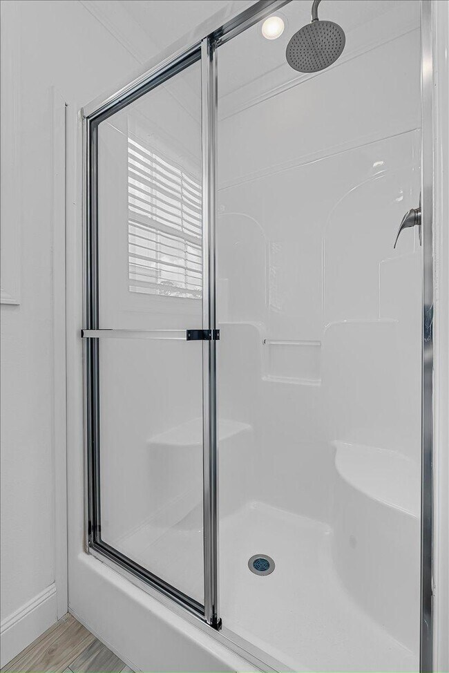 Building Photo - 38 Betty Dr