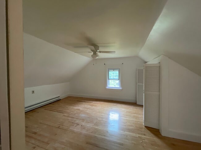 Building Photo - Buxton