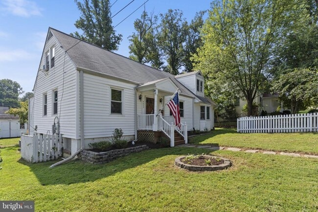 Building Photo - 4023 Poplar St