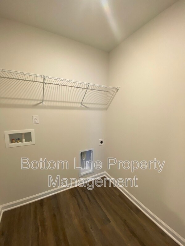Building Photo - 1472 Forkhorn Dr
