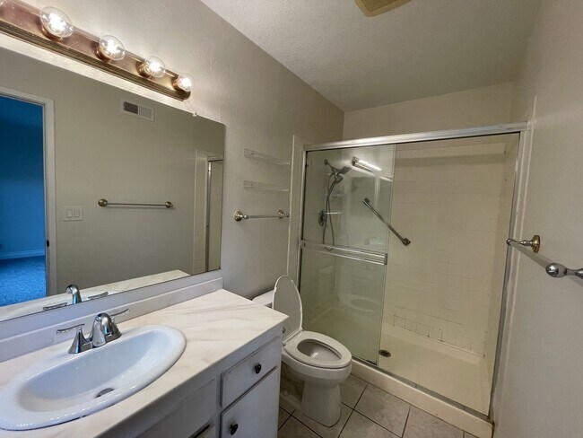 Building Photo - Summerfield Estates Home in Poway.  3/2, 2...