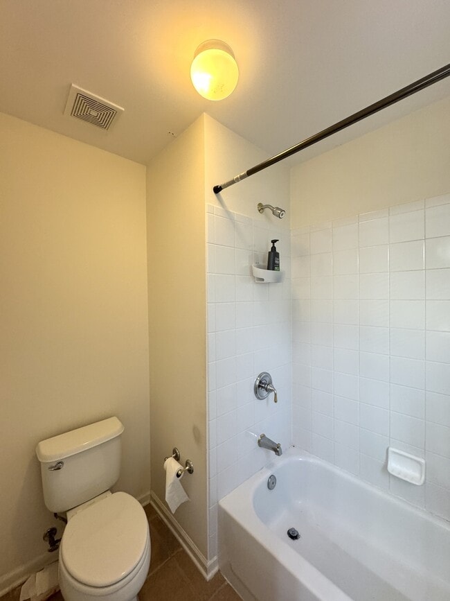 Building Photo - 6314 Mimosa Cir