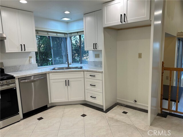 Building Photo - 2124 Wildwood Ct