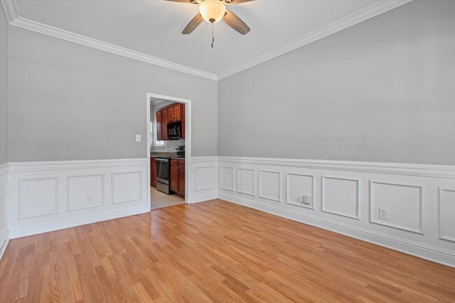 Building Photo - 27572 Claiborne Cir