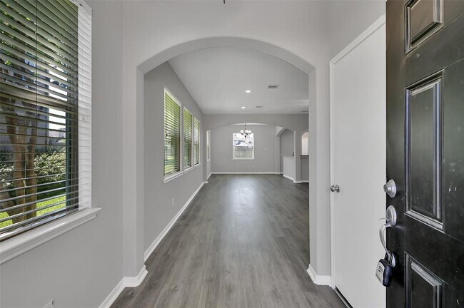 Building Photo - 12942 Iris Garden Ln