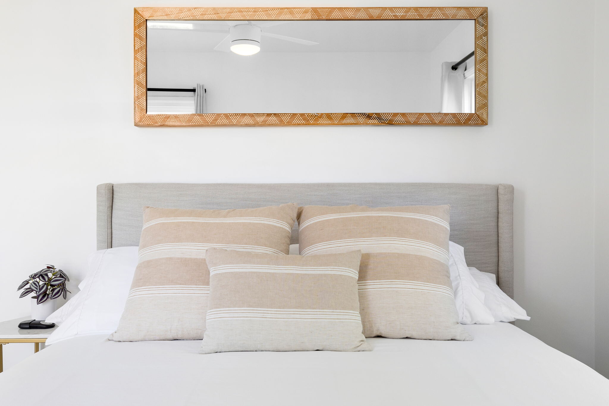 Building Photo - 614 Knob Hill Ave