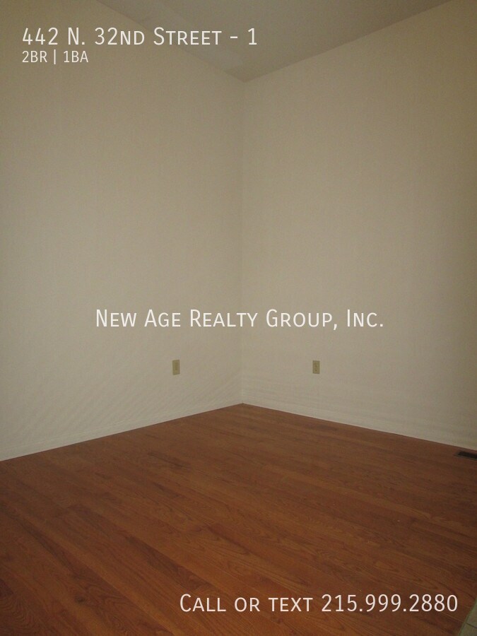 Building Photo - 442 N 32nd St