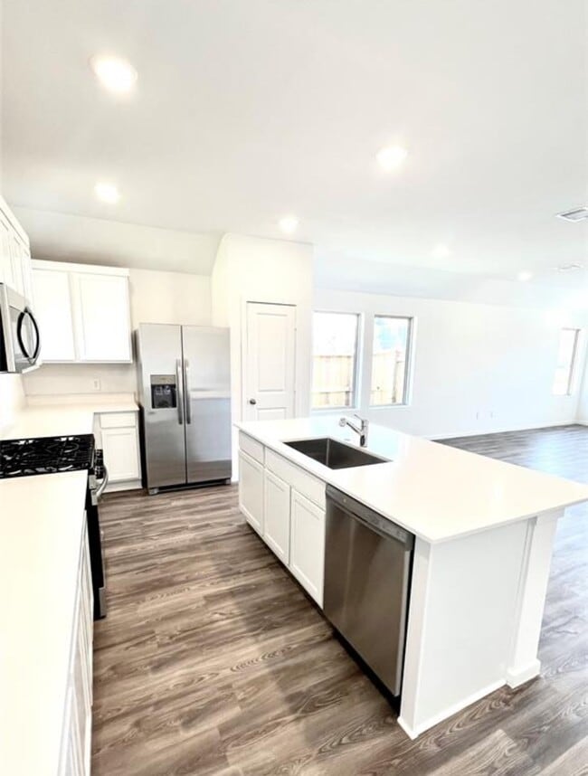 Building Photo - 22445 Mountain Pne Dr