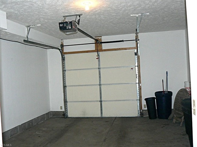 Building Photo - 2200 Noble Rd