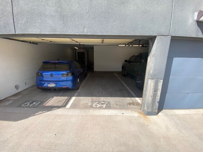 Building Photo - Great LoHi Condo - License #2023-BFN-0073421