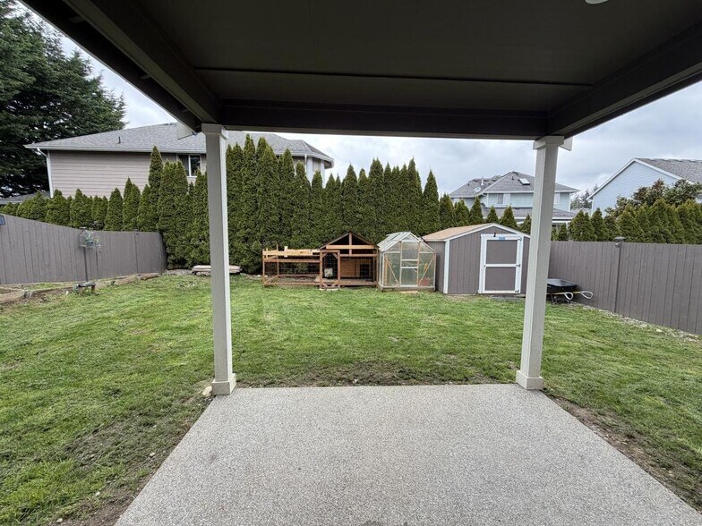 Building Photo - 25517 158th Ave SE