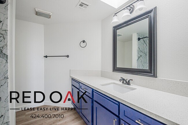 Building Photo - 4320 S Centinela Ave