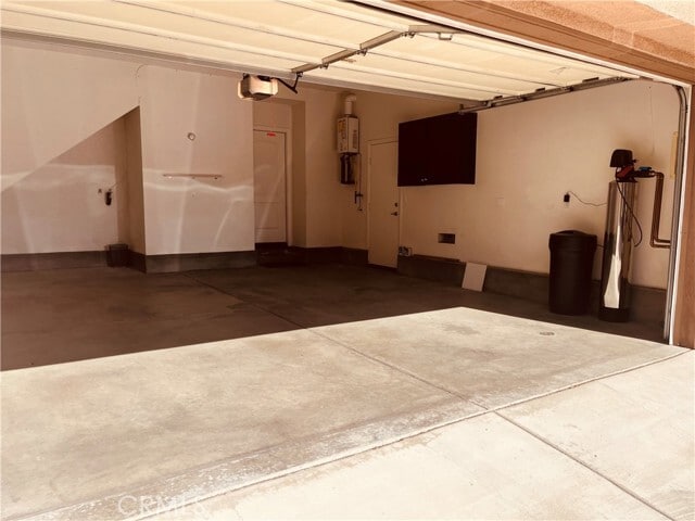 Building Photo - 767 Huron Pl