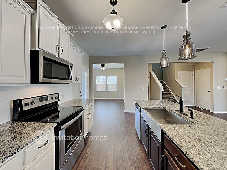 Building Photo - 205 Fesperman Cir