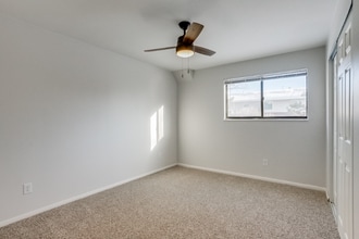 Building Photo - 13489 W Auburn Ave