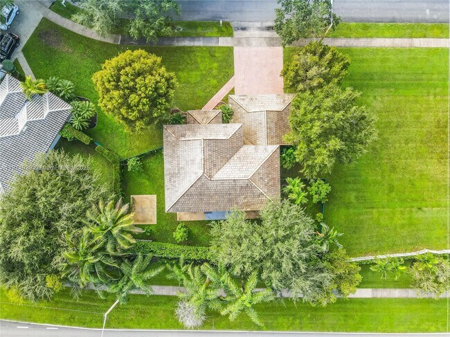 Building Photo - 15841 SW 61st St