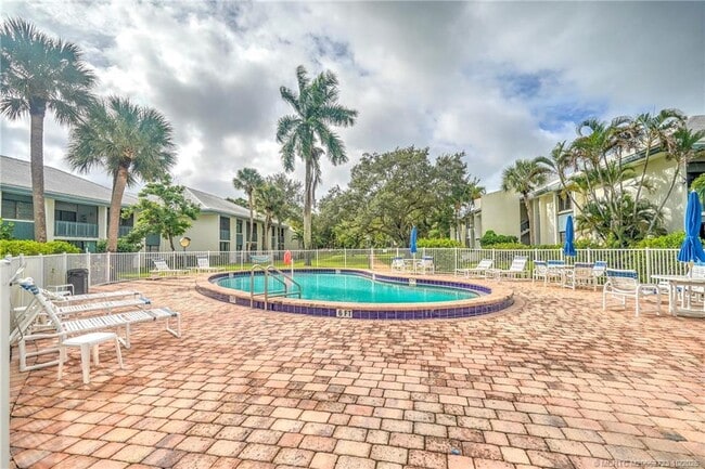 Building Photo - 175 SE St Lucie Blvd