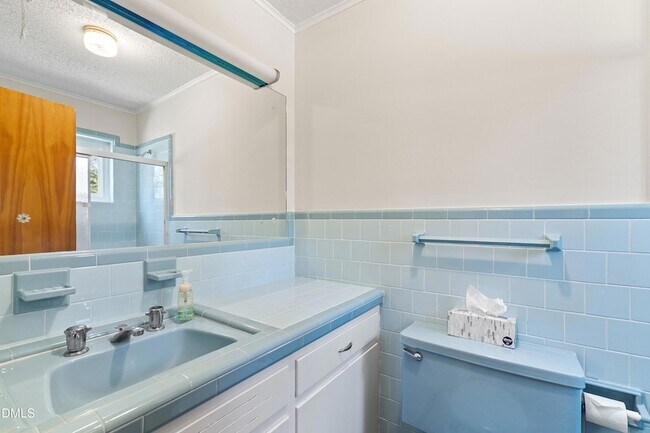 Building Photo - 1114 S 2nd St