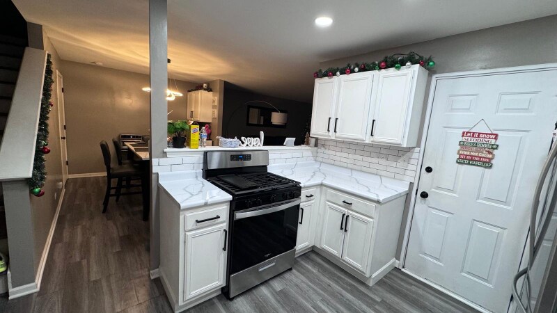 Building Photo - 854 N First St