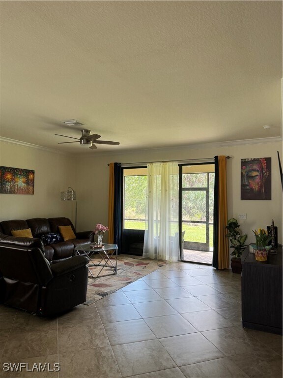 Building Photo - 9495 Foxglove Ln