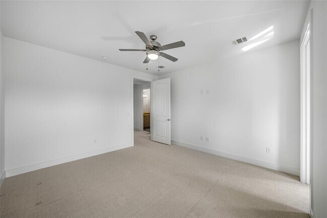 Building Photo - 7808 Ryans Way