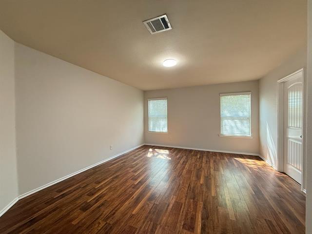 Building Photo - 701 Westwood Ct