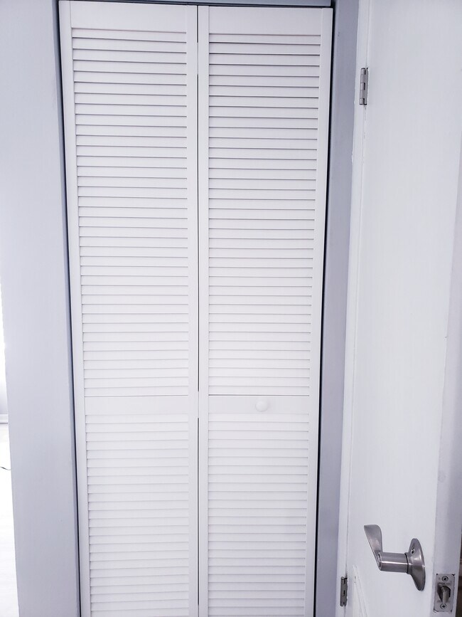 Building Photo - 8211 12th Way N