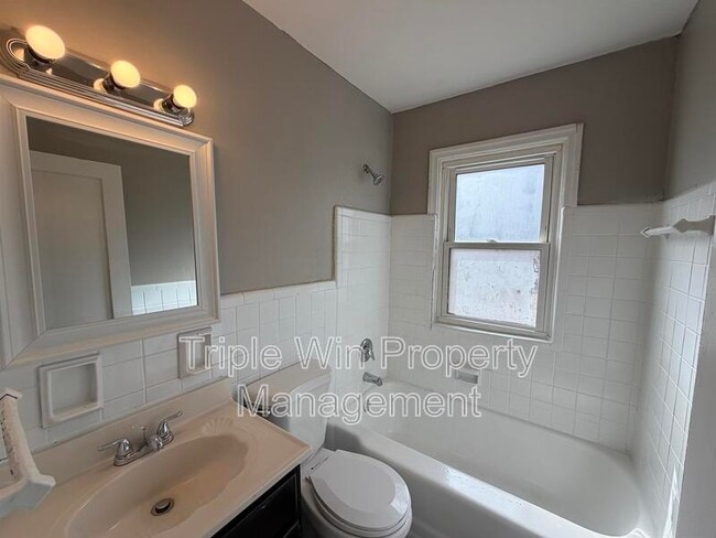 Building Photo - 1145 St Matthew Dr